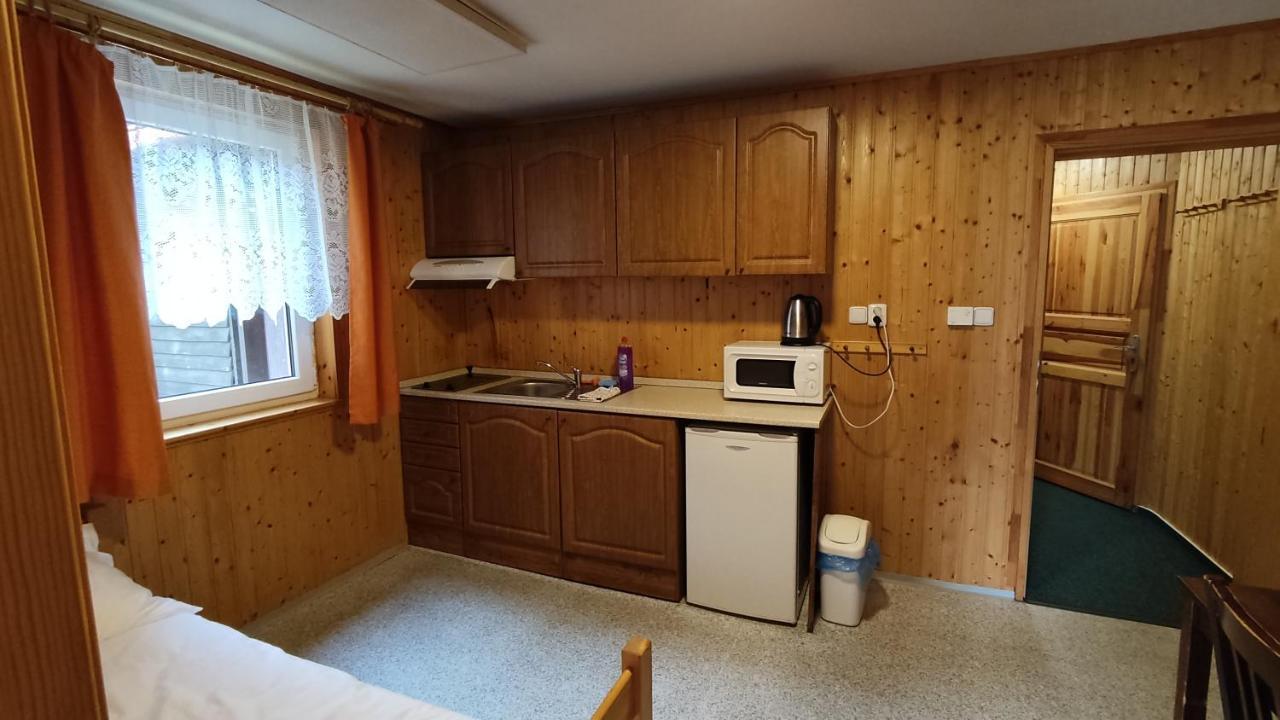 Penzion Apartmany Aninka Mariánská Zewnętrze zdjęcie