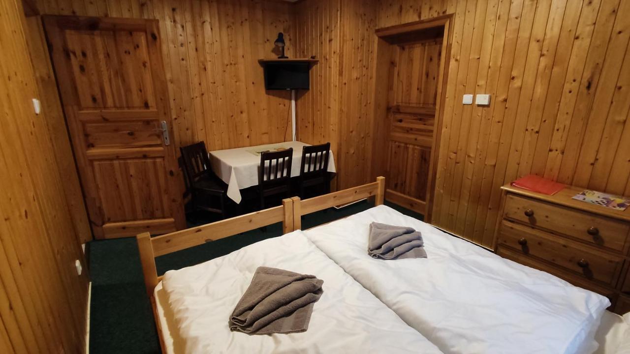 Penzion Apartmany Aninka Mariánská Zewnętrze zdjęcie