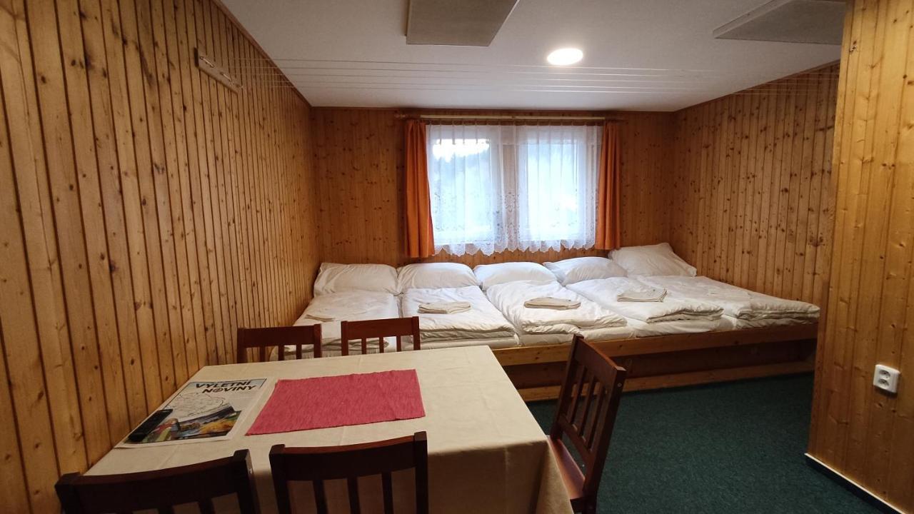 Penzion Apartmany Aninka Mariánská Zewnętrze zdjęcie